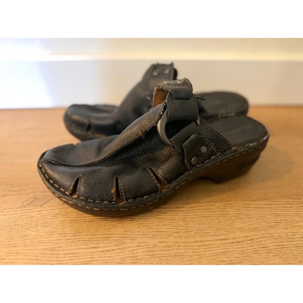 Thom McAn Black Leather Clogs Size 8 90’s Y2K throwback retro